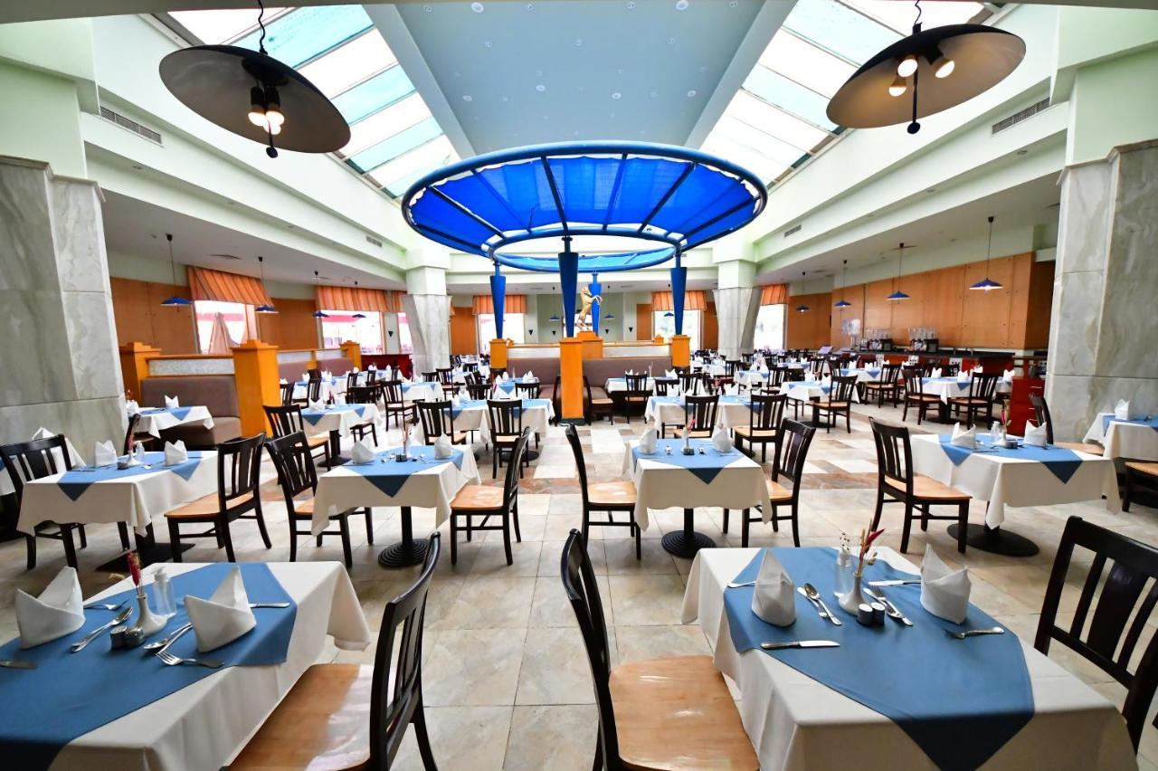 Xperience Kiroseiz Aquapark Premier-Naama Bay Otel Şarm El-Şeyh Dış mekan fotoğraf The restaurant