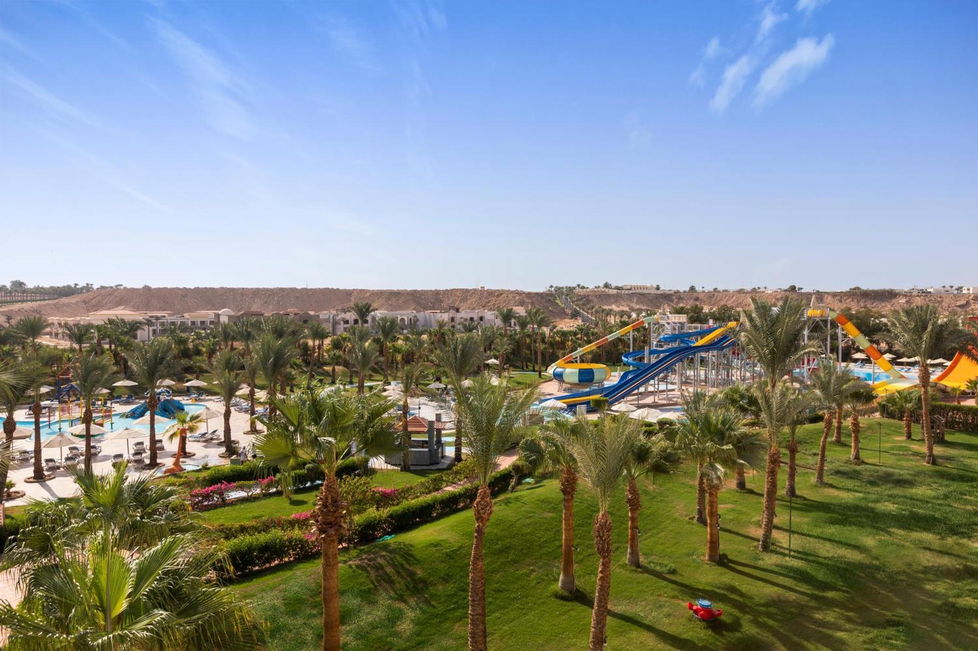 Xperience Kiroseiz Aquapark Premier-Naama Bay Otel Şarm El-Şeyh Dış mekan fotoğraf View of the resort